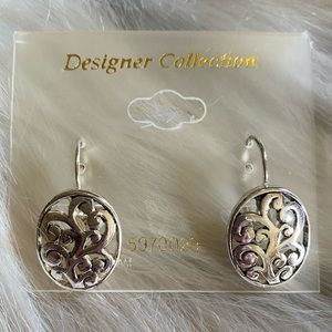Oval shaped drop earrings